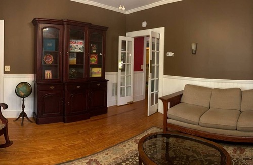 Waynesville House | 1-bedroom just 22 minutes from Cataloochee Ski Area - Henry Room