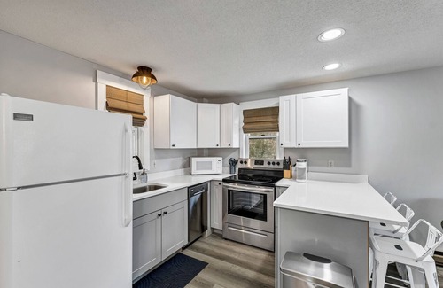 Gilford Condo | 1 Bedroom Lake Winnipesaukee Condo