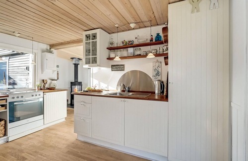 Logstor House | 1 bedroom lovely home in Løgstør