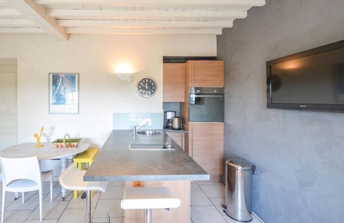 La Gaude House | 1 bedroom nice home in La Gaude