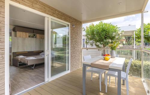 Poggi Apartment | 1 Bedroom Nice Home In Imperia