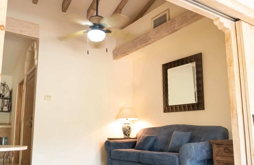 Colonia El Progreso Apartment | 1 Bedroom Resort Suite + Pool
