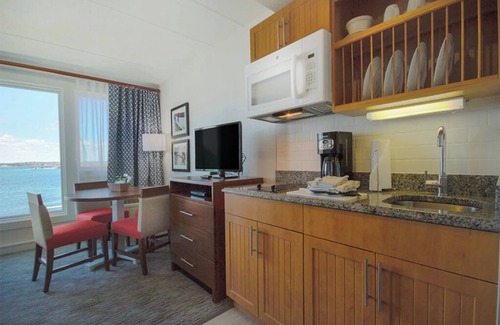 Yachting Village Condo | 1 Bedroom Suite w/Kitchenette, Sleeps 4, in Newport, Inn On The Harbor Resort!