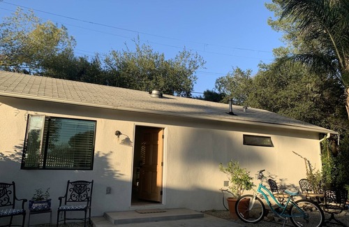 Altadena House | 1-bedroom vacation home just 21 minutes from Hollywood Boulevard