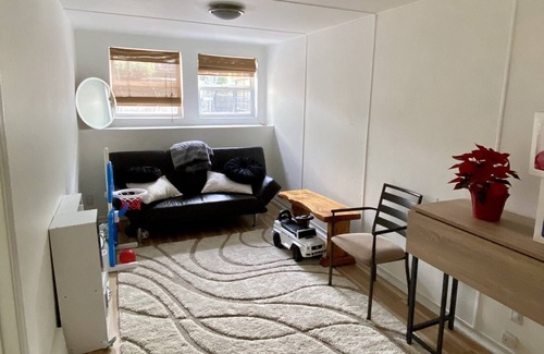 Outer Richmond Apartment | 1 block to Golden Gate Park! 10 min to the beach!