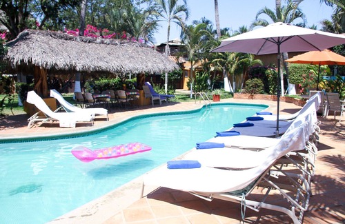 Brisas de Zicatela Apartment | 1 BR apartment w/patio, ionization pool system, 1 mn to beach, completely indep