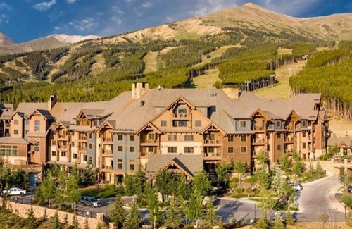 Breckenridge Condo | 1 BR available March 8 - 14. Beautiful resort property at the bottom of Peak 7.