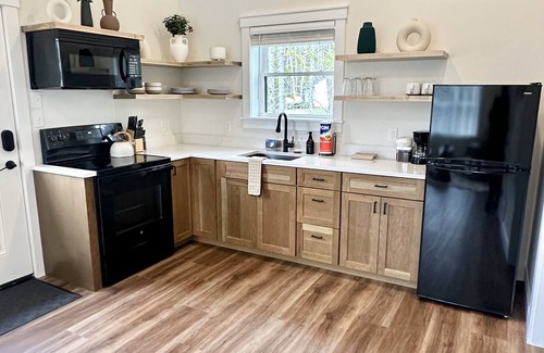Ellsworth Apartment | 1 BR Peaceful Loft in Ellsworth! [Grandview Loft]
