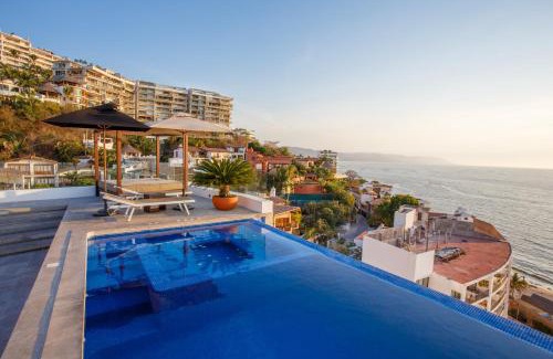 Amapas Apartment | 1 BR Stunning View 1200 SF Loft Penthouse with 2 Bathrooms