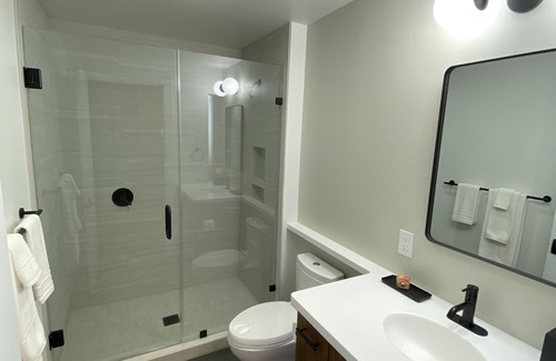 Danville House | 1 BR suite in heart of River District. Great walkable, secure location!