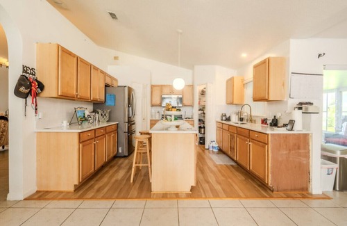 Plymouth Apartment | 1 Flint and Kingscrest, LLC - Apopka