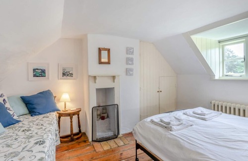 Bury St Edmunds House | 1, John O' Groat Cottages