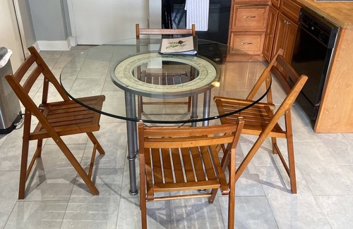 Downtown Atlanta Condo | 1 King BR Downtown ATL with FREE Parking