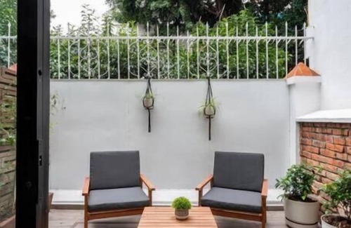 Roma Sur Apartment | 1) Loft Eugenia: Private King Size Bed Roma Sur