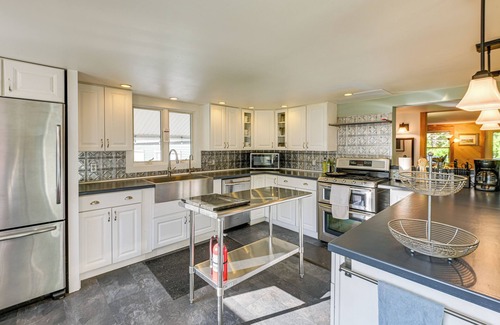 Southwest Harbor House | 1 Mi to Acadia National Park: Spacious Retreat!