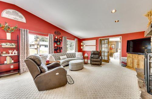 West Colorado Springs House | 1 Mi to Attractions Getaway with Mtn Views!