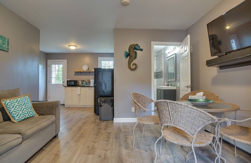 South Yarmouth Apartment | ~ 1 Mi to Beach: Cape Cod Apt in South Yarmouth