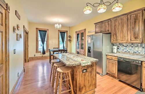 Dubuque House | < 1 Mi to Downtown: Historic Dubuque Gem!