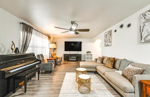 Bonita Springs House | 1 Mi to Dtwn Bonita Springs Home with Lush Yard!