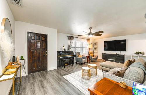 Bonita Springs House | 1 Mi to Dtwn Bonita Springs Home with Lush Yard!