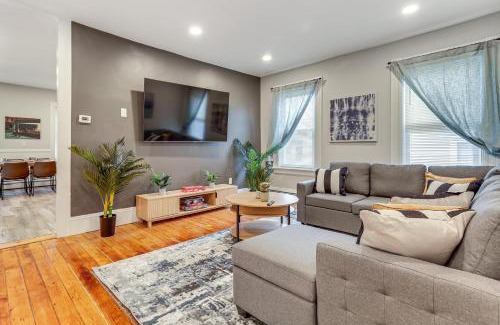 Federal Hill Apartment | 1 Mi to Dtwn Pet-Friendly Providence Apt with Yard