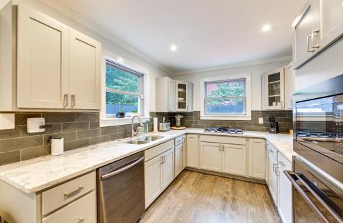 East Allegheny House | 1 Mi to Dtwn Walkable Gem in Pittsburgh