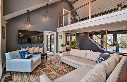 Hyannis House | 1 Mi to Ferry and Beach Waterfront Hyannis Home!