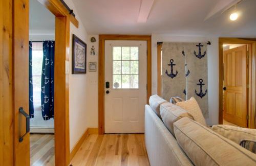 East Chop House | 1 Mi to Ferry Terminal Oak Bluffs Family Retreat!