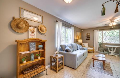 Mount Dora House | 1 Mi to Lake Dora Cottage with Shared Yard and Patio!