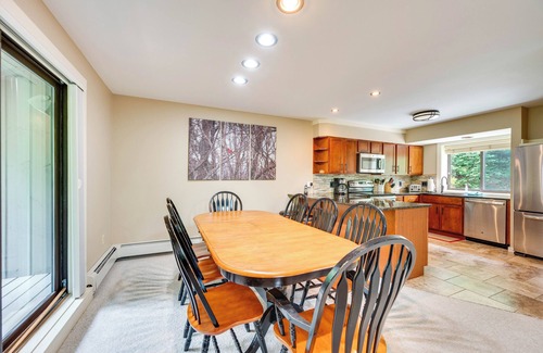 Lincoln House | 1 Mi to Loon Mountain: Lincoln Haven w/Balcony