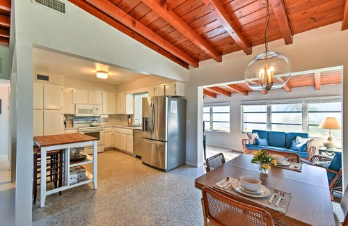 Laurel House | 1 Mi to Nokomis Beach: Home w/EV Charger