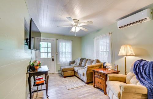 Ocala House | 1 Mi to Ocala Dtwn Square Home with Yard!