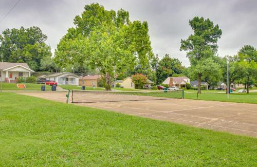 Central Oklahoma City Apartment | 1 Mi to OKC Fair Park Family-Friendly Apt!