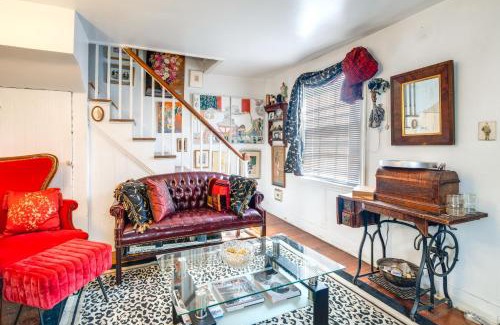 Old Town Alexandria House | 1 Mi to Old Town Historic Area Gem in Alexandria