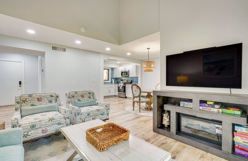 Seabrook Island Villa | <1 Mi to Seabrook Island Beach: Golf View Villa!