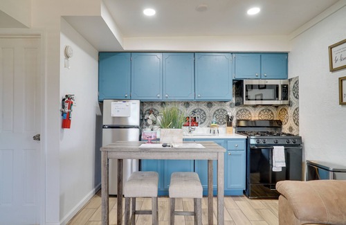 El Paso Apartment | < 1 Mi to University Medical Center: El Paso Apt