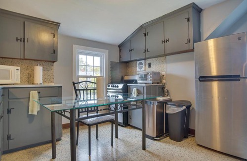 South Yarmouth Apartment | 1 Mi to Windmill Beach South Yarmouth Apt!