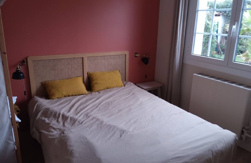 Bidart Bed & Breakfast | 1 or 2 bedrooms, private bathroom & WC for 2 to 4 people, double beds 160