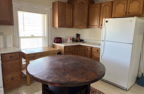 Cheboygan Apartment | 1 Queen Bed, Full Bath, weekly vacation rental in small quaint town. Sat to Sat