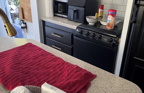 Jensen Beach House | 1 Recreational Vehicle in Terrific Jensen Beach with AC, WiFi, Fitness Room
