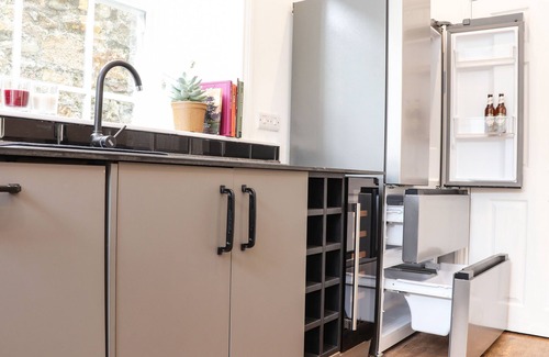 Chysauster Cottage | 1 REGENTS MEWS, pet friendly, character holiday cottage in Penzance