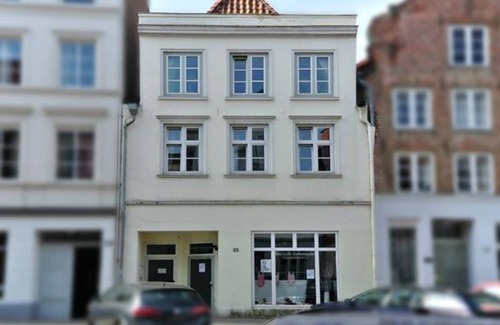 Luebeck Old Town Apartment | 1-room apartment (1) with laundry package - Ferienwohnung Henck