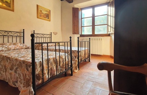 Massa Marittima Other | 1-Scenic Tuscan farmhouse ideal for animals, Bike, relaxing walks -PTSX