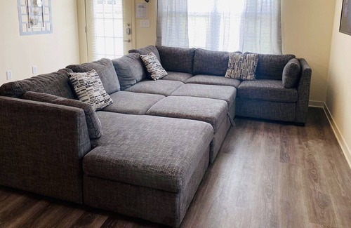 Fort Worth Apartment | 1 story entire apartment with private garage! Close to Downtown Fort Worth!