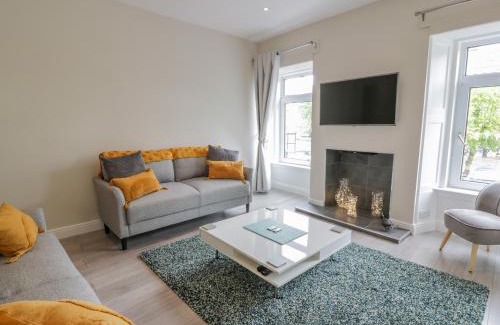 Moffat Apartment | 1 Syme Street