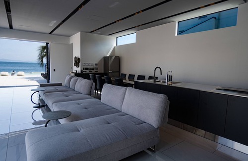Minami-komatsu Resort | 1 Villa with private beach, boat jet, etc. can be directly unloaded Vacation Rental