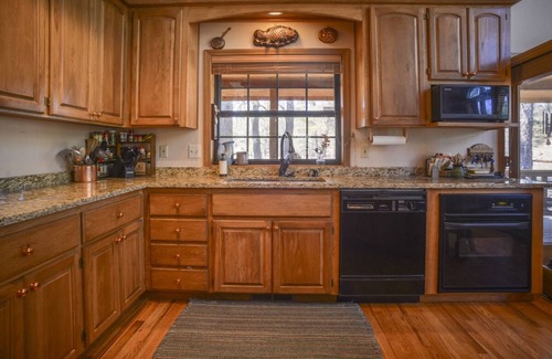 Flagstaff Cabin | 10 acre private ranch in the Coconino forest