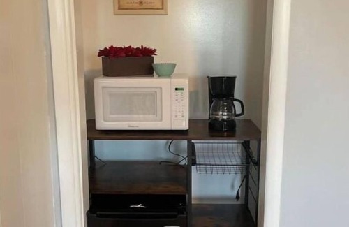 Morse Park Apartment | 10 Aspen Vintage Motel-EV Charge Available