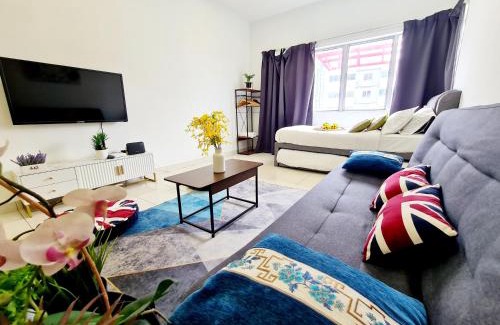 Bandar Puchong Jaya Apartment | 10 Guest Breezy 3 Room Koi Kinrara Suite, IOI Puchong, Bukit Jalil Pavilion, Bukit Jalil Stadium, Sunway Pyramid, Sunway Lagoon