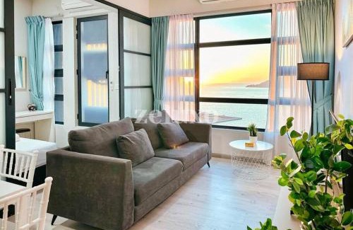 Downtown Kota Kinabalu Apartment | #10 Jesselton Quay City Pads Seaview by Zeluxo